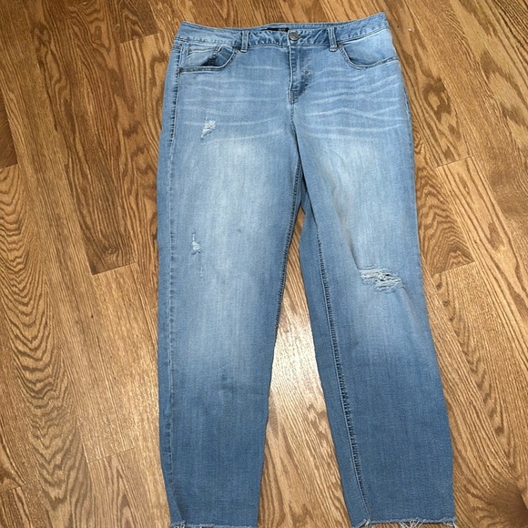 1822 Denim Denim - 1822 denim ripped jeans straight leg light denim color